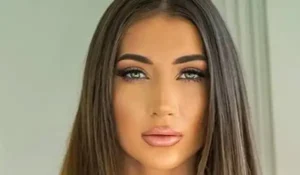 Stephanie Collier #InstaFitBio