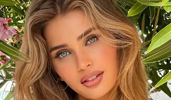 Simona Stoy #SportGirlsBio